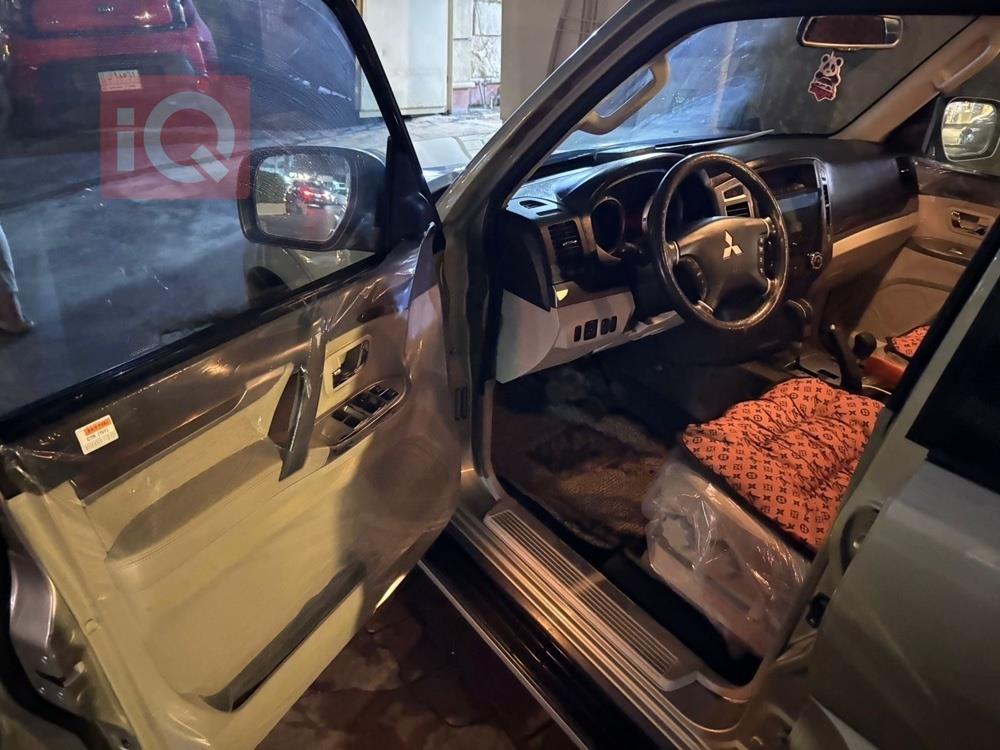 ميتسوبيشي باجيرو